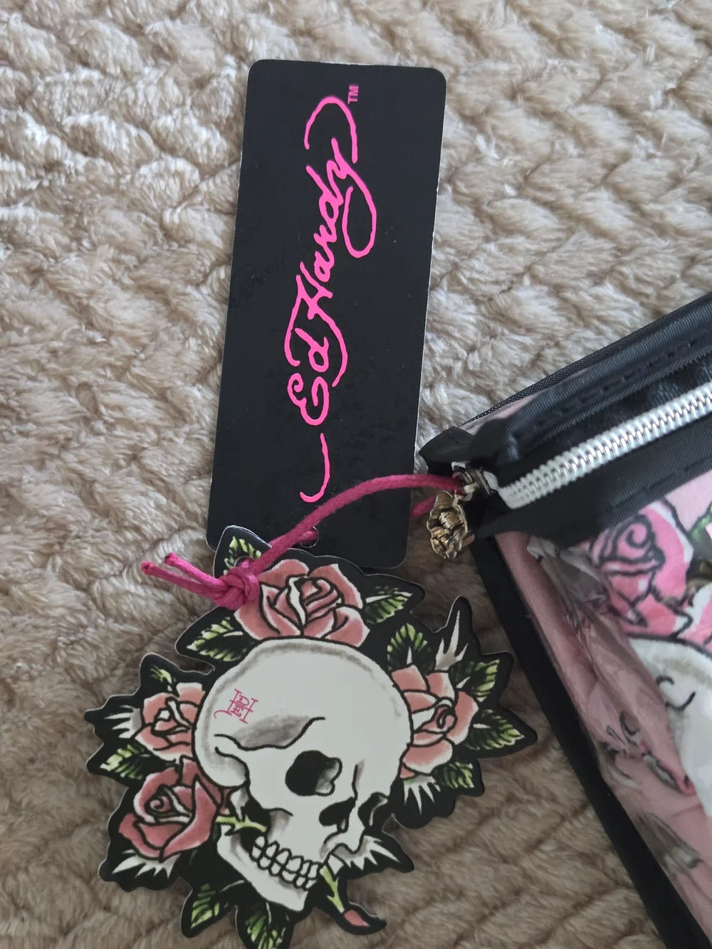 Ed Hardy Queen 6 Piece Pink Skull Rose Tattoo Sheet Set